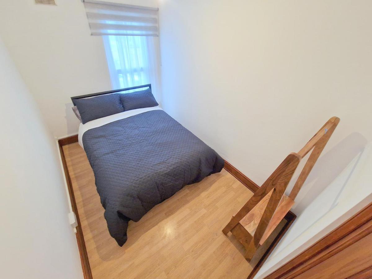 Apartament Two Bedroom Near Lewisham Station